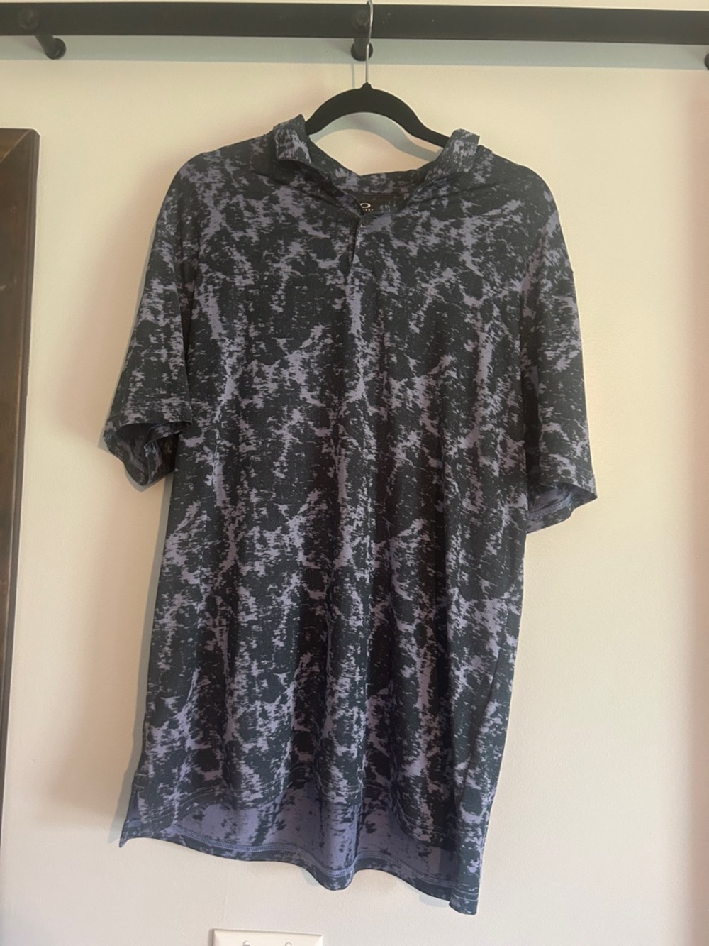 Oakley Men's Black & Purple Polo